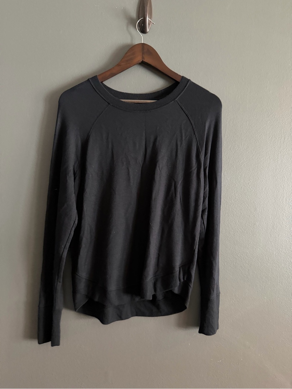 Athleta Black Long Sleeve Crewneck Top